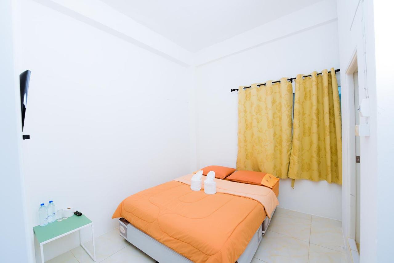 Hotel Nadpob Mansion Surat Thani Exterior foto