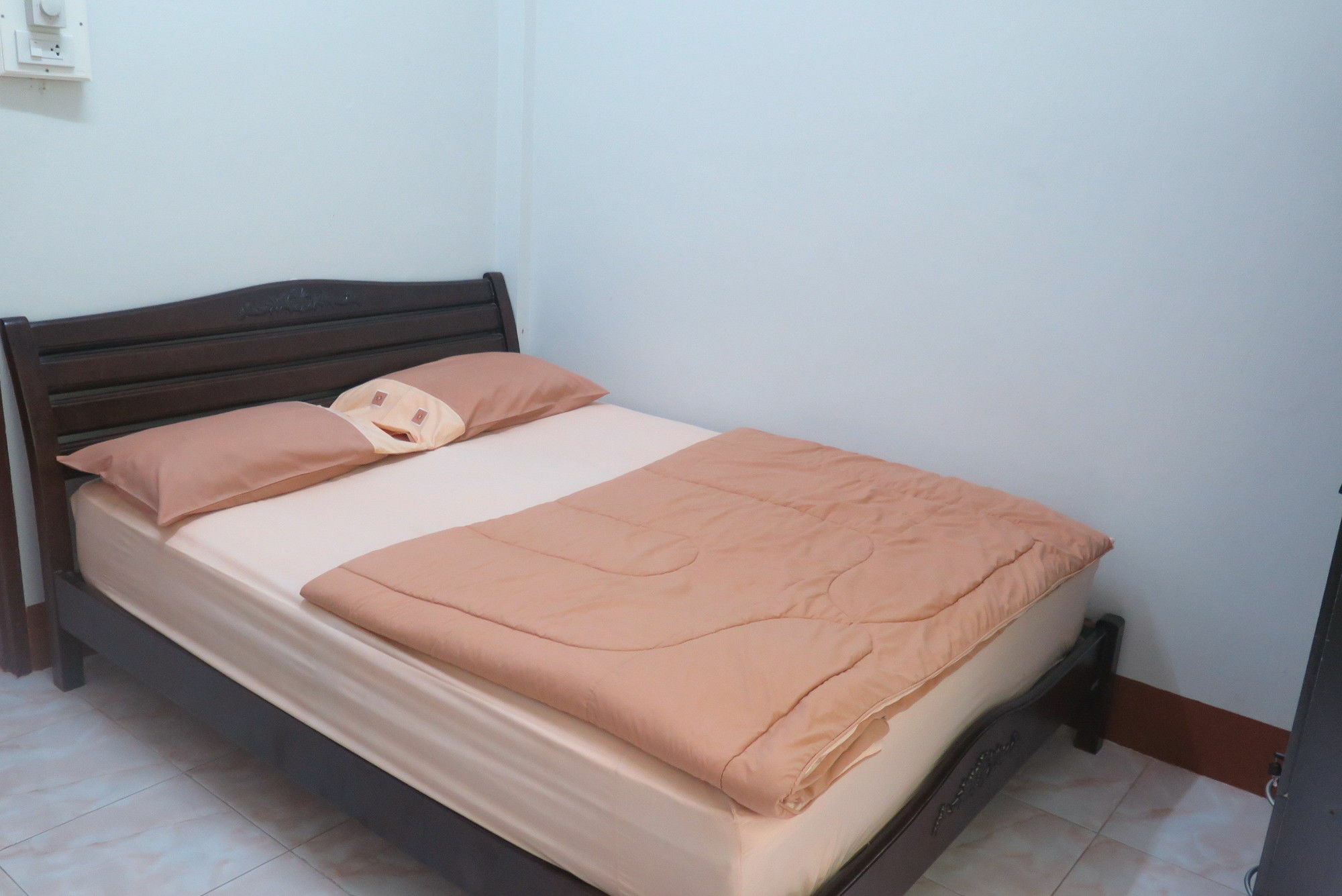 Hotel Nadpob Mansion Surat Thani Exterior foto